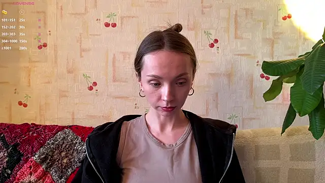 Snapshot of PaulaTisch chatting on 03/15/26, 03:51 PaulaTisch online show from 03/15/26, 03:51