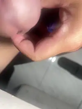 Snapshot of boyyyy2k1 chatting on 03/03/26, 04:57 boyyyy2k1 online show from 03/03/26, 04:57