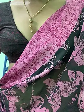 honeygirl6996 online show from 07/04/26, 07:03