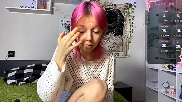 FairyLuna online show from 03/12/26, 09:04