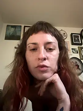 ashtrayhaterz online show from 11/22/25, 12:04