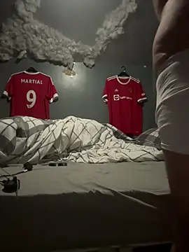 Snapshot of Hairy_fantasy69 chatting on 03/01/26, 09:06 Hairy fantasy69 online show from 03/01/26, 09:06