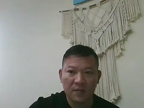 klasdjhasid online show from 12/20/25, 12:12