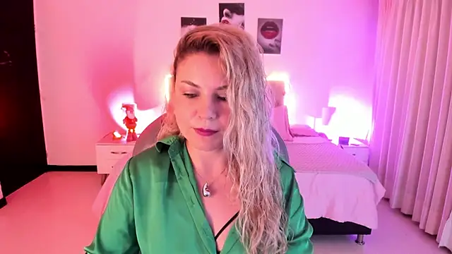 Violeta Hotter online show from 12/16/25, 11:04