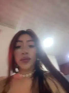 DAKOTA SAKURA online show from 04/26/26, 03:21