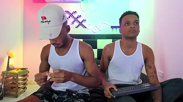 Black Guys Pervert  online show from 11/26/25, 01:01