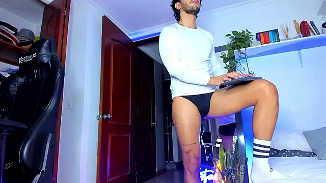 Snapshot of JotaCeliz chatting on 01/06/26, 12:03 JotaCeliz online show from 01/06/26, 12:03