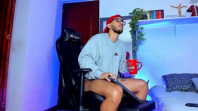 Snapshot of JotaCeliz chatting on 03/28/26, 10:37 JotaCeliz online show from 03/28/26, 10:37