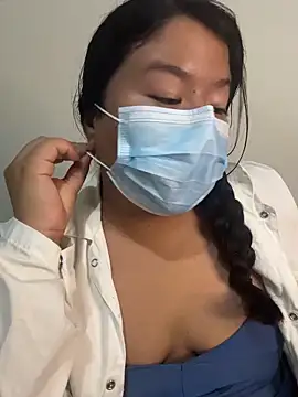 Snapshot of aricub chatting on 02/13/26, 01:01 aricub online show from 02/13/26, 01:01