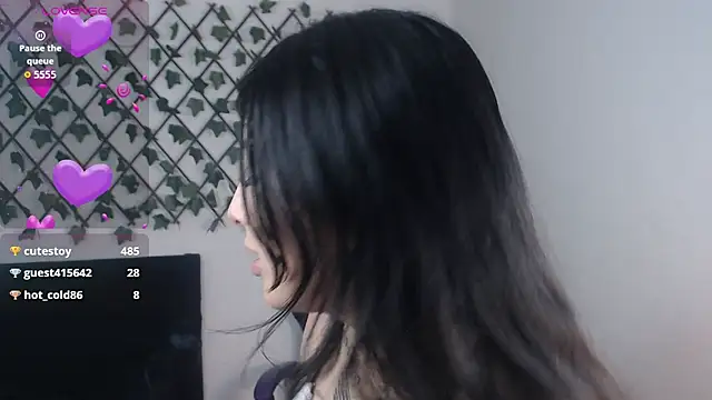 Snapshot of dulcinea77gp chatting on 02/26/26, 04:00 dulcinea77gp online show from 02/26/26, 04:00