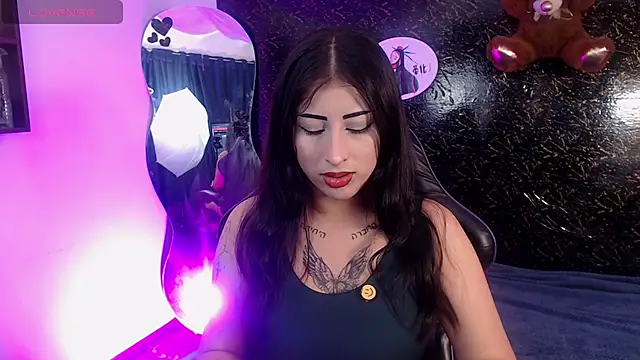 Snapshot of dulcinea77gp chatting on 04/21/26, 03:46 dulcinea77gp online show from 04/21/26, 03:46