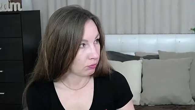 Snapshot of Brandy_Gem chatting on 03/27/26, 07:25 Brandy Gem online show from 03/27/26, 07:25