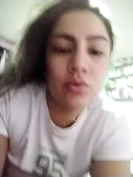 Ariana Blaze1 online show from 12/04/25, 10:40