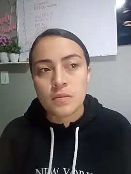 Snapshot of Susan_Owens chatting on 12/14/25, 09:36 Susan Owens online show from 12/14/25, 09:36