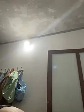 meganmeo online show from 04/24/26, 12:51
