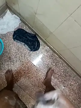 Snapshot of ray_buny chatting on 11/25/25, 03:17 ray buny online show from 11/25/25, 03:17