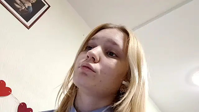 xlo lax online show from 12/01/25, 01:27