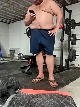 BigBearforCuddles online show from 05/20/26, 01:01