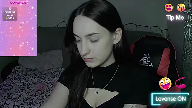 Snapshot of Star_Kate chatting on 11/26/25, 10:00 Star Kate online show from 11/26/25, 10:00