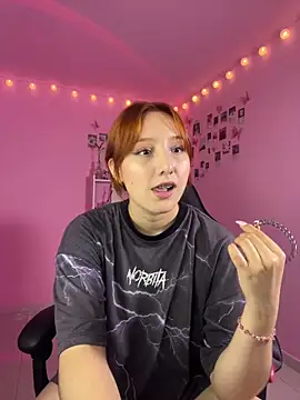 Davne  online show from 04/28/26, 02:27