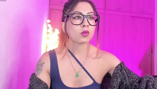 MaddieHunter online show from 06/11/26, 03:10