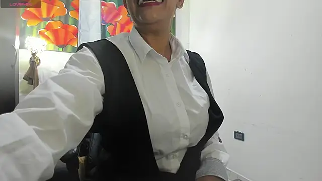 Snapshot of Miss_clarepocahose chatting on 01/16/26, 12:58 Miss clarepocahose online show from 01/16/26, 12:58