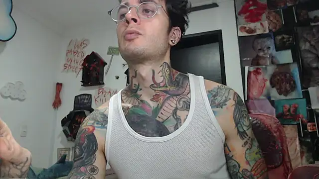 CryBoy13 online show from 12/01/25, 03:55