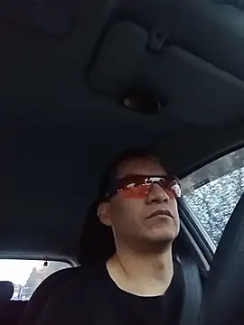 ChrisFloresP online show from 12/17/25, 11:16