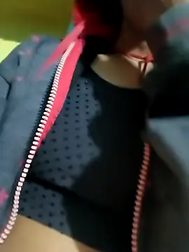 Snapshot of Singal_bosy_ki_jaan chatting on 12/01/25, 10:59 Singal bosy ki jaan online show from 12/01/25, 10:59