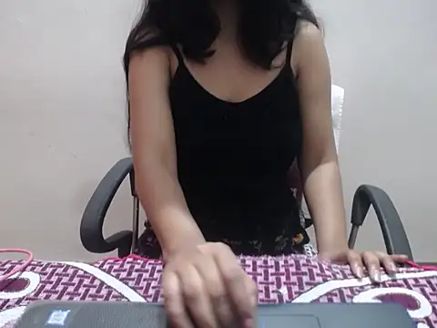 Snapshot of classic_jiya chatting on 06/02/26, 06:04 classic jiya online show from 06/02/26, 06:04