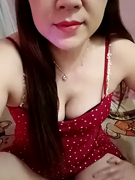 Lily-ross22 online show from 05/08/26, 07:52