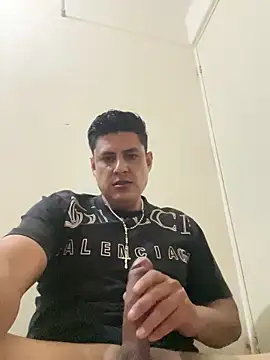 Snapshot of gocuhhh chatting on 03/30/26, 09:43 gocuhhh online show from 03/30/26, 09:43