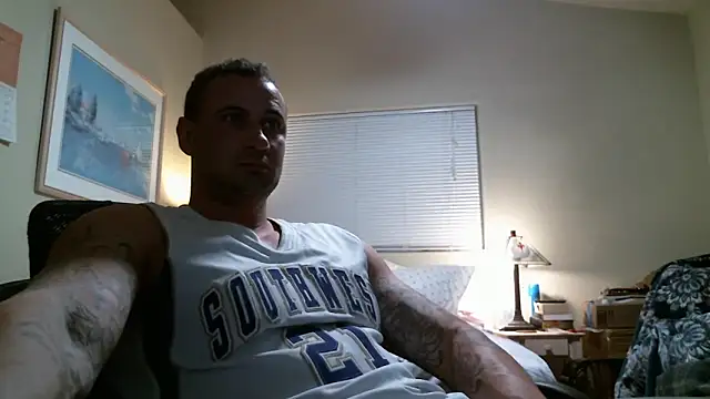 Snapshot of Honorablyrespectedgent chatting on 12/01/25, 02:49 Honorablyrespectedgent online show from 12/01/25, 02:49