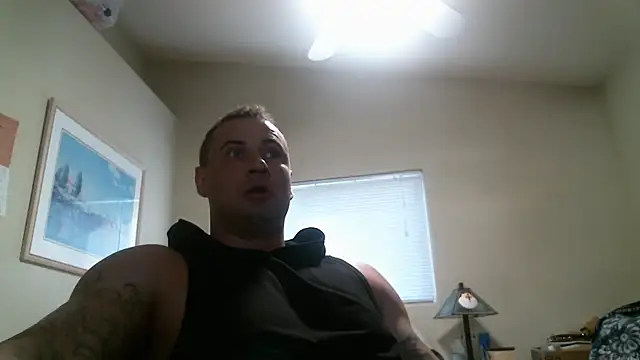 Snapshot of Honorablyrespectedgent chatting on 12/03/25, 11:25 Honorablyrespectedgent online show from 12/03/25, 11:25