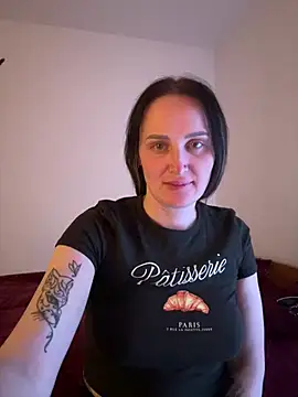 Snapshot of TomilaSi chatting on 03/02/26, 10:16 TomilaSi online show from 03/02/26, 10:16