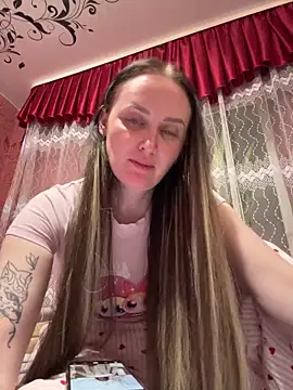 Snapshot of TomilaSi chatting on 03/12/26, 08:59 TomilaSi online show from 03/12/26, 08:59