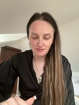 TomilaSi online show from 05/13/26, 04:48