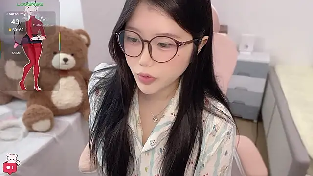 Snapshot of QQ_Tang chatting on 03/12/26, 02:18 QQ Tang online show from 03/12/26, 02:18