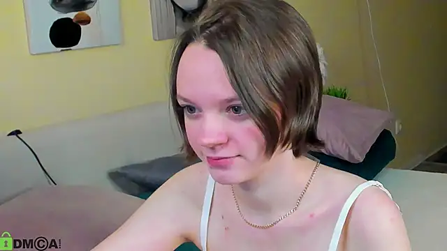 Olivia Riesz online show from 04/30/26, 01:12