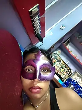 aarti03fb online show from 06/18/26, 09:14