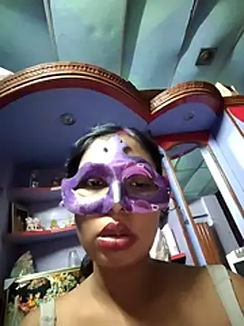 aarti03fb online show from 06/25/26, 06:12