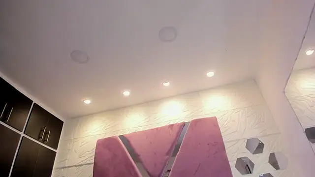 sol-angel online show from 04/30/26, 03:40