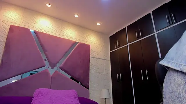 sol-angel online show from 06/06/26, 04:44