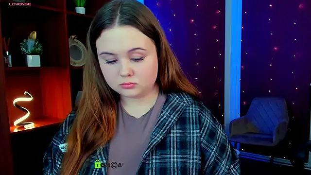 Snapshot of candy_flossie1 chatting on 03/03/26, 08:04 candy flossie1 online show from 03/03/26, 08:04