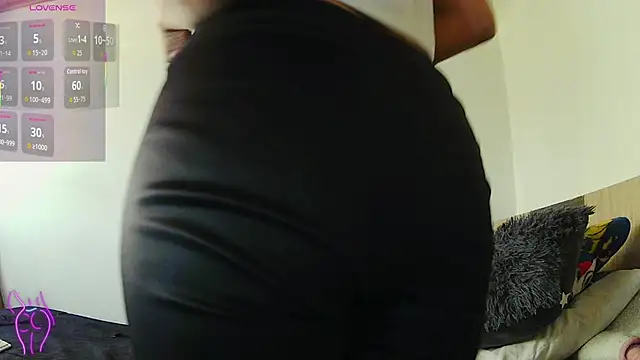 sophie petit11 online show from 11/27/25, 03:03