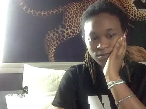 Snapshot of JuicyEbonyGoddess chatting on 04/05/26, 08:33 JuicyEbonyGoddess online show from 04/05/26, 08:33