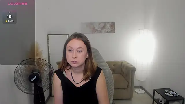 Brooke lover online show from 11/25/25, 09:59