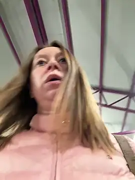 Brooke lover online show from 05/06/26, 06:57