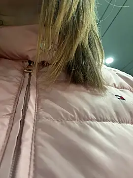Brooke lover online show from 05/12/26, 07:00