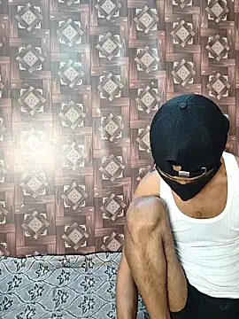 Snapshot of Sexy_komal02 chatting on 03/13/26, 02:51 Sexy komal02 online show from 03/13/26, 02:51